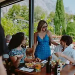 Limone Szálloda 3*
