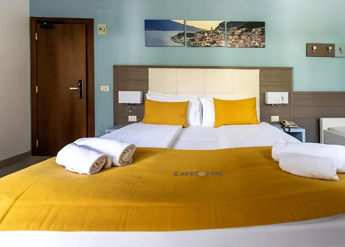 Limone 3* Limone sul Garda