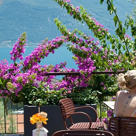 Limone 3* Limone sul Garda