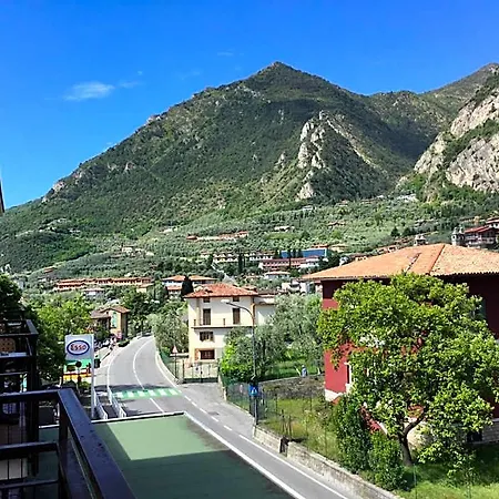 Limone Hotel 3*